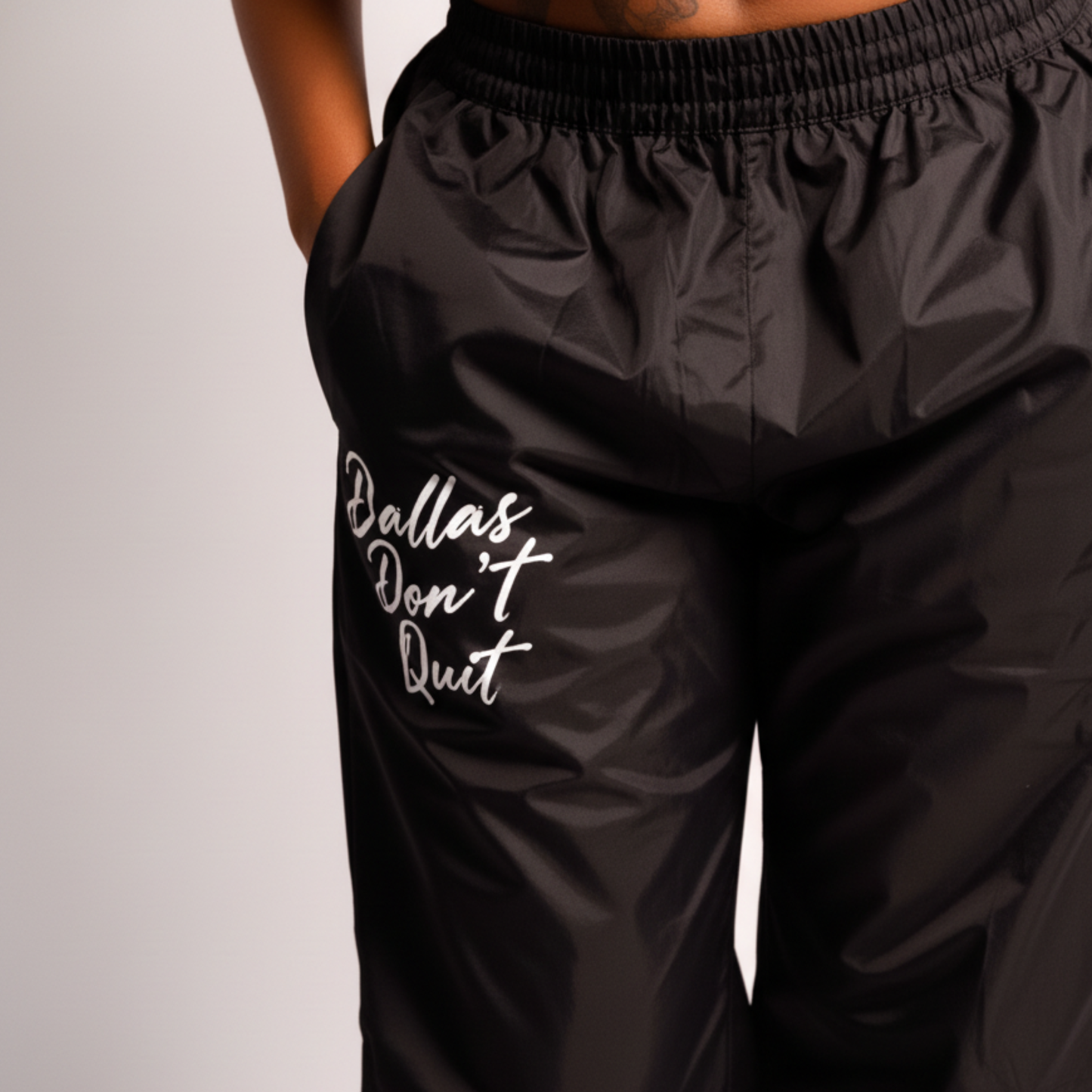 Dallas Don't Quit" Windbreaker Pants (Black)