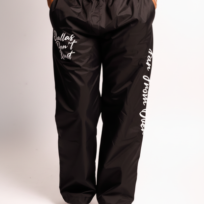 Dallas Don't Quit" Windbreaker Pants (Black)