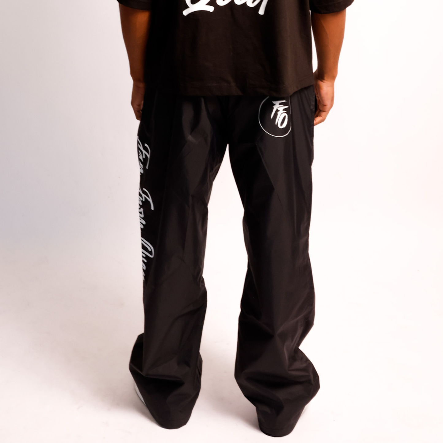 Dallas Don't Quit" Windbreaker Pants (Black)